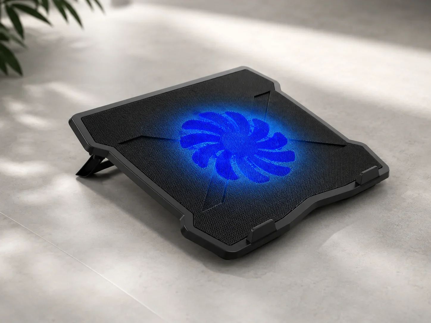 Lapcare Single Large Fan Laptop Cooling Stand with Blue LED